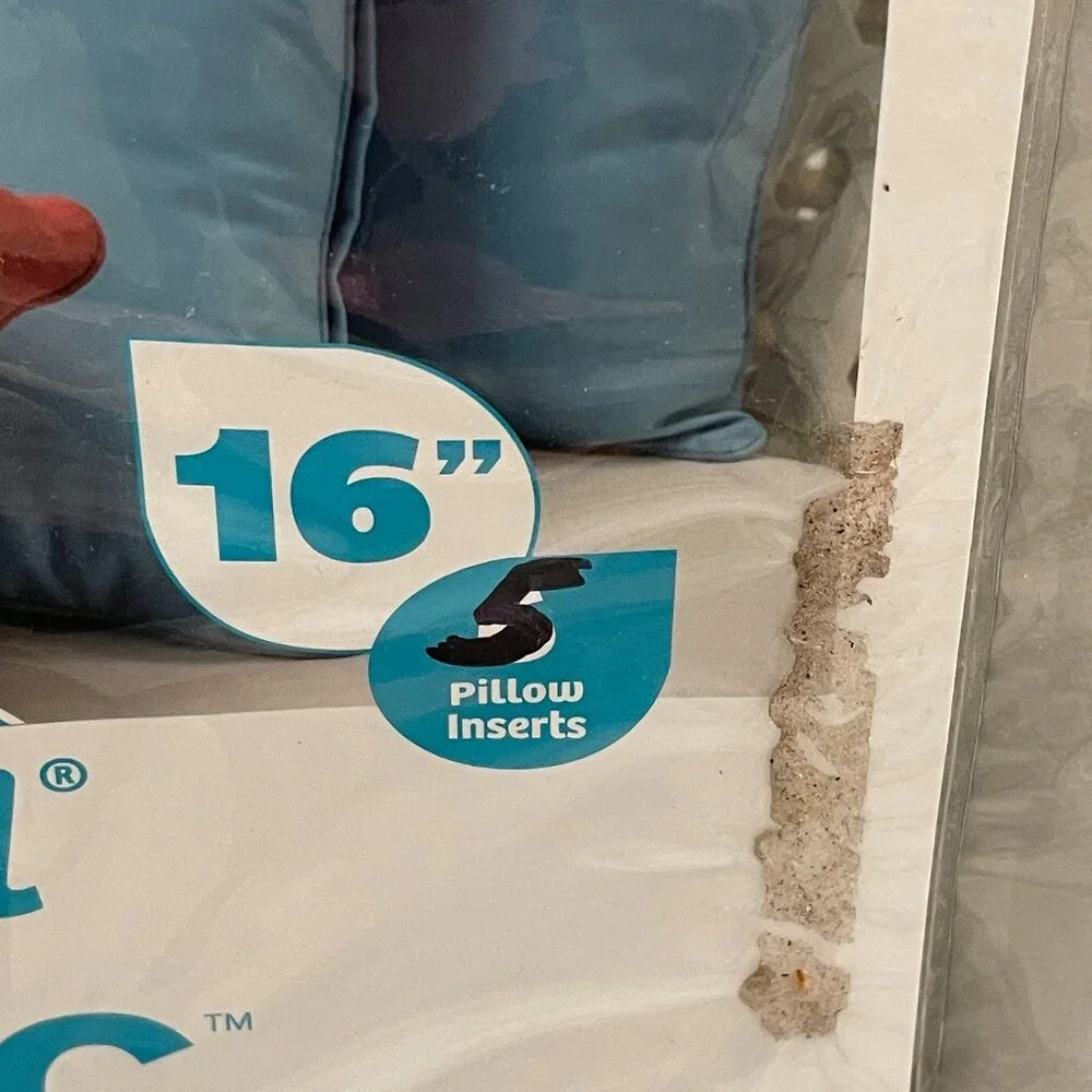 FAIRFIELD Joann Fabric Set of 5 Poly-Fil Pillow Form Inserts White 16X16 NEW